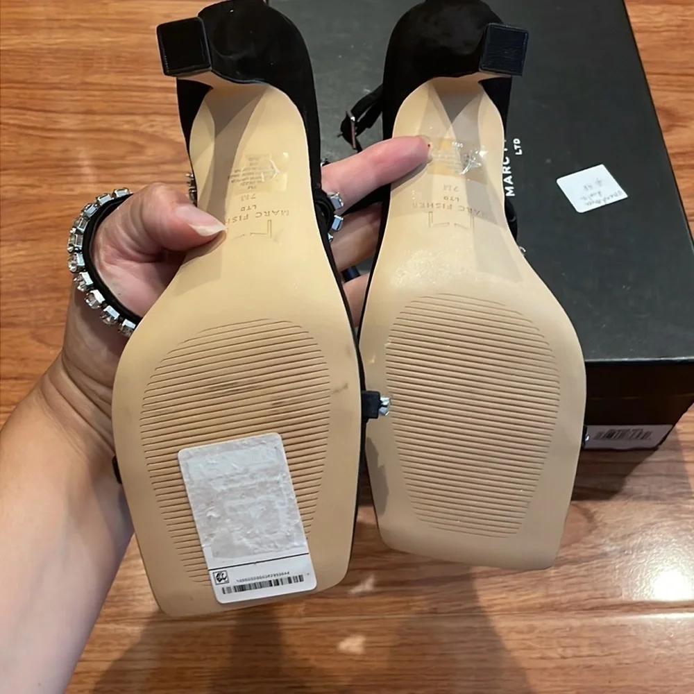 NWT MARC FISHER HEELS BLACK SUEDE WITH FAKE DIAMONDS ALL ACROSS SIZE Womens 7‌‌‍ - Picture 8 of 11